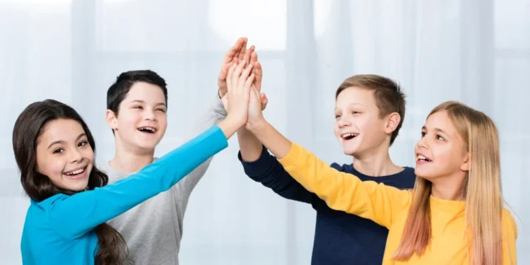 صفات القيادة للطلاب: دليل لتطوير قادة المستقبل